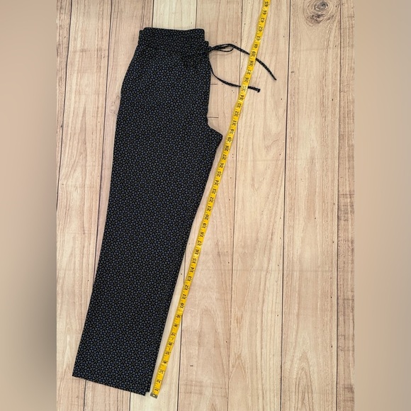 TALBOTS Navy Blue pants with Elastic Waist and Tapered Fit/size 8 - Picture 14 of 14